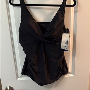 Catalina Elegant Black Swimwear